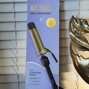 HOT TOOLS Pro Signature Gold Curling Iron NEW WITHOUT BOX